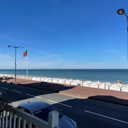 Apartment En Front De A Face Au Casino, 2p Equipe Avec Parking Privatif - Fr-1-712-14